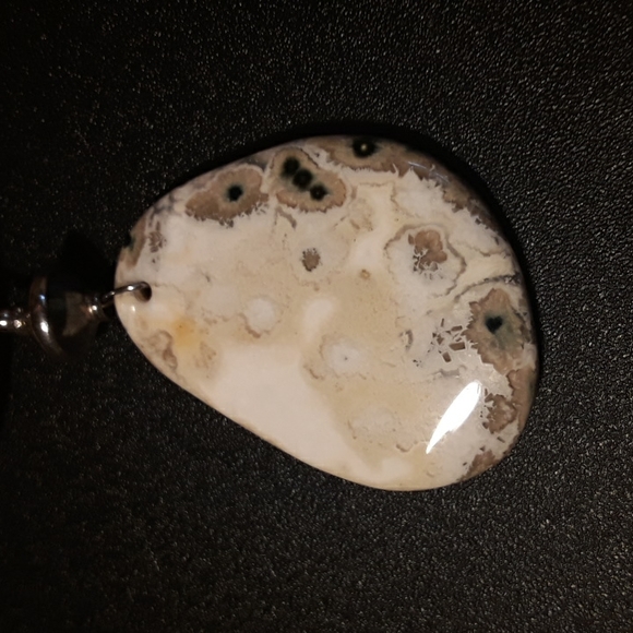 Handmade Stone Pendant With Braided Wrap Choker - Picture 4 of 8